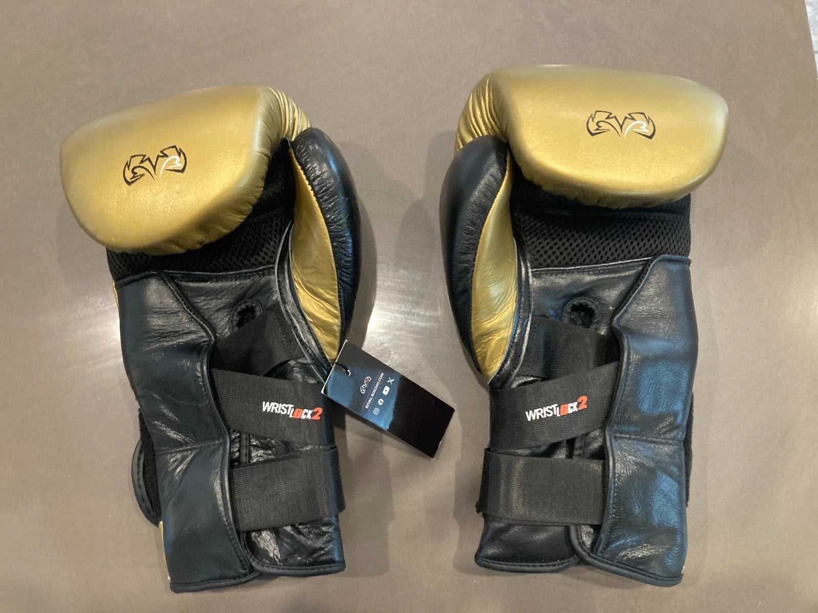 RIVAL RS11V Evolution Sparring Gloves - Gold