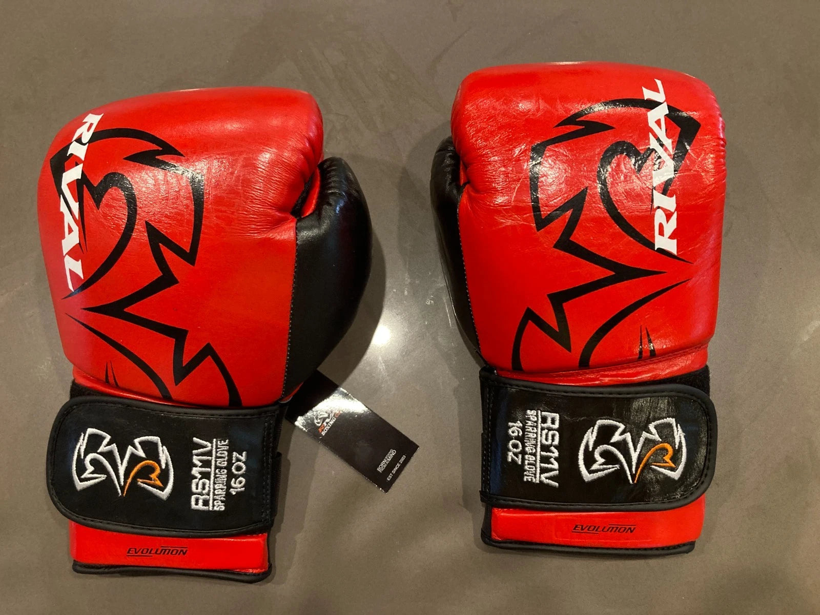 RIVAL RS11V Evolution Sparring Gloves - Red